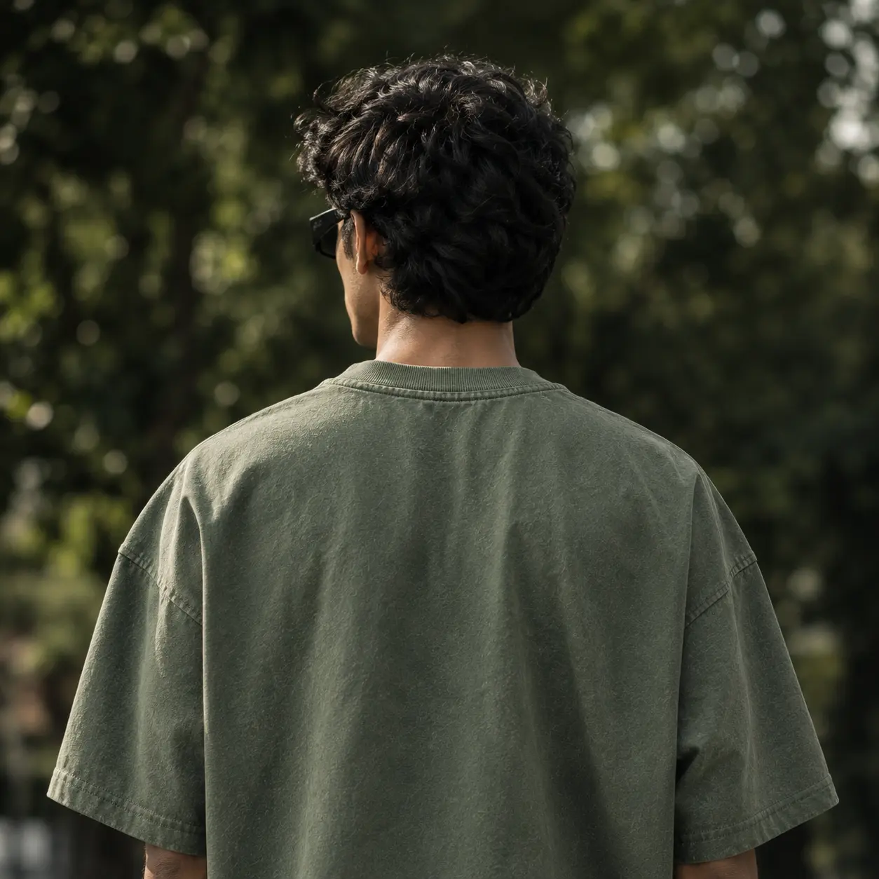 TEEYZ oversized t-shirt street style 2